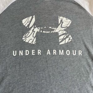 Under Armour Women’s HEATGEAR loose short sleeve t-shirt